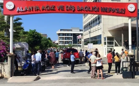 Alanya Ağız ve Diş Sağlığı Merkezi'nde yangın: Bina tahliye edildi