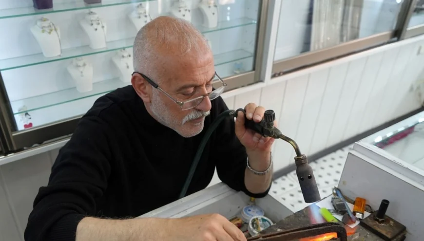 Bayburt'un tek ustası: Baba mesleğini çeyrek asırdır sürdürüyor